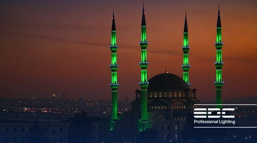 نورپردازی گنبد و منارهها